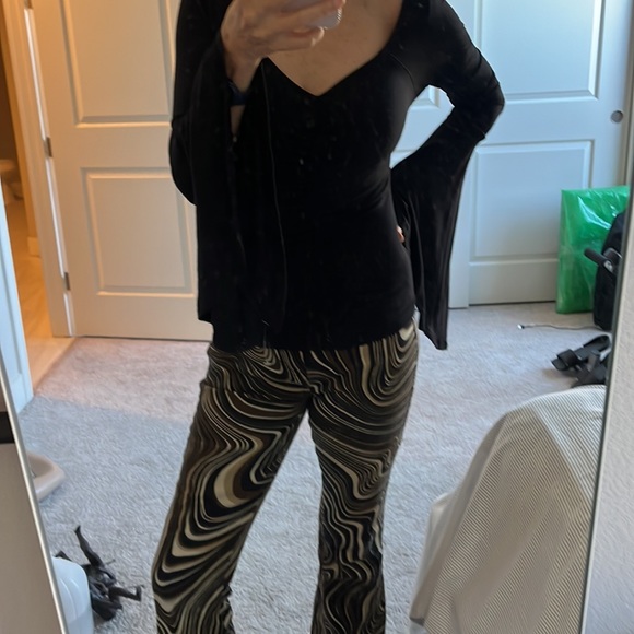 We the Free super bell sleeve body conscious top - Picture 8 of 8